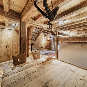 Luxury Cortina , Cortina d'Ampezzo Italien